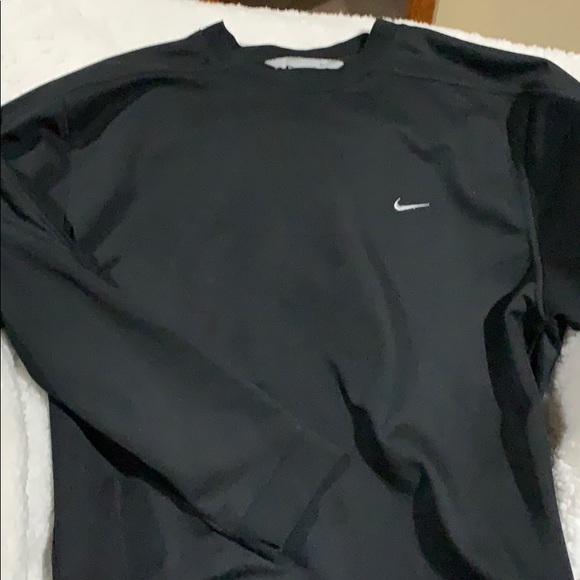 Other - Nike pullover long sleeved